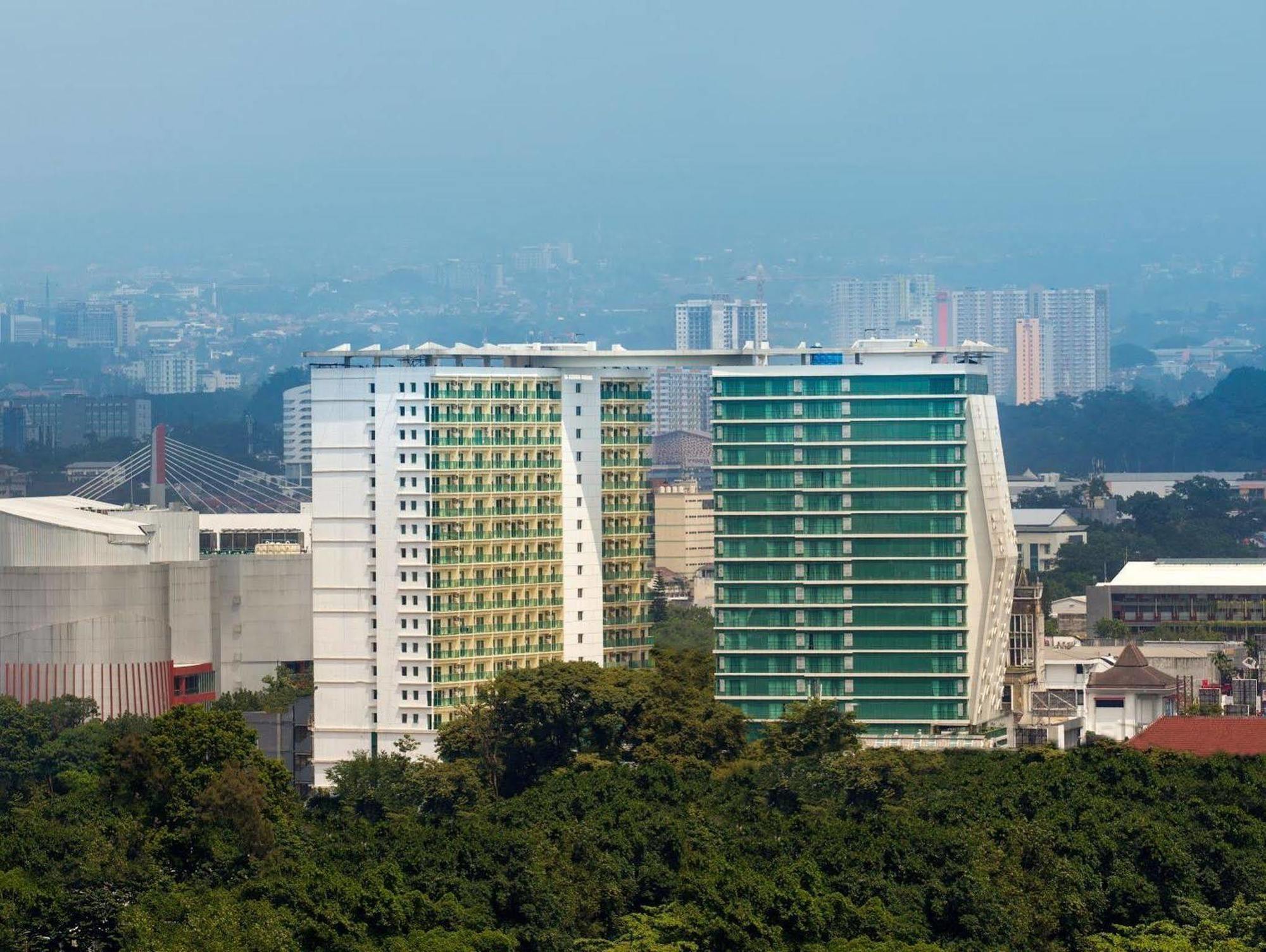 Best Western Premier La Grande Bandung Exteriér fotografie